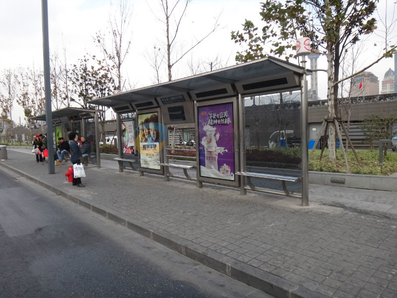 城市公交站台灯箱17 ([list:p_xh])